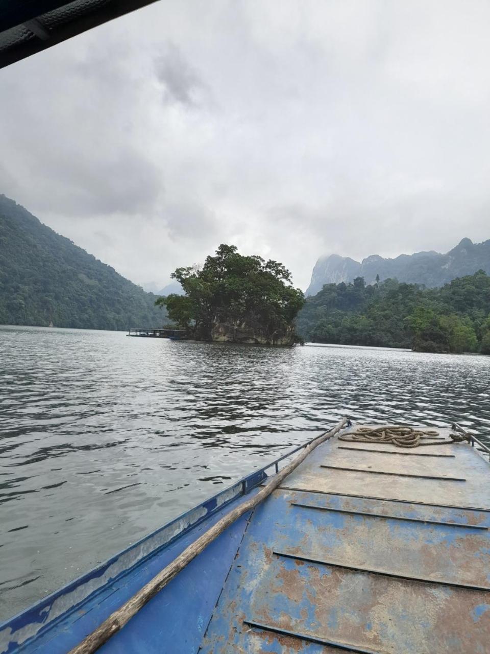 Khach San Vuon Quoc Gia Ba Be Hotel Bac Kan Екстериор снимка
