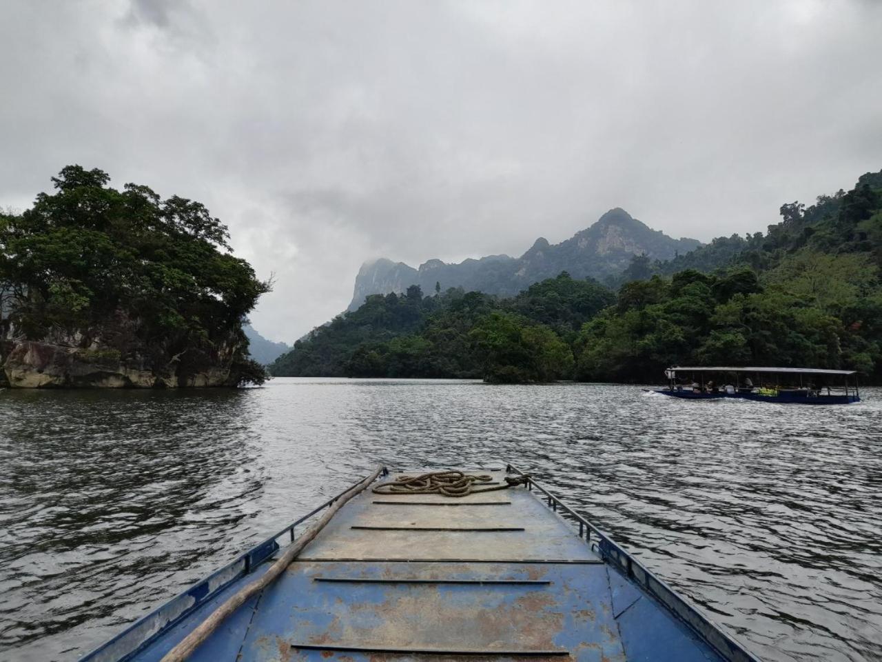 Khach San Vuon Quoc Gia Ba Be Hotel Bac Kan Екстериор снимка