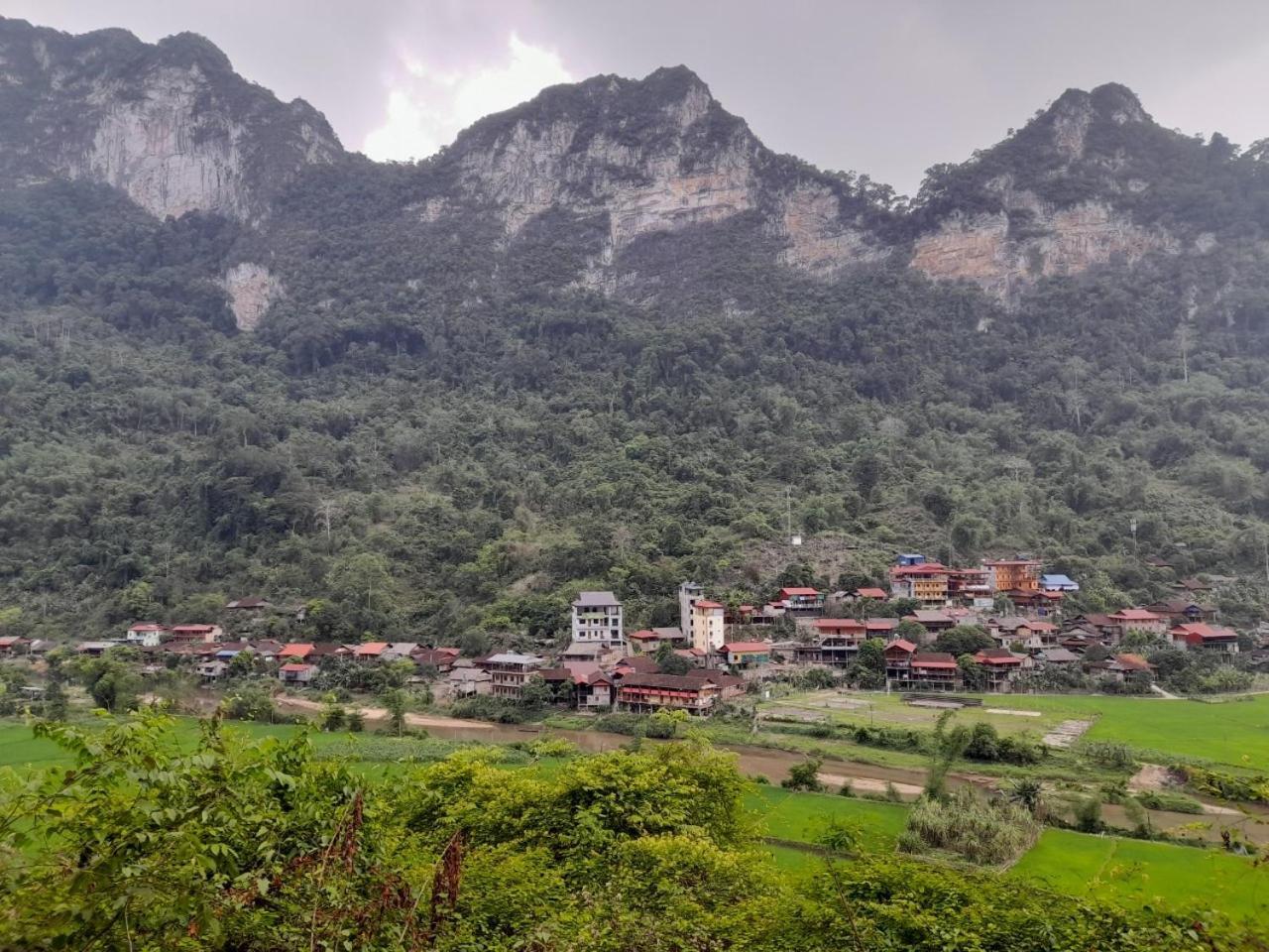 Khach San Vuon Quoc Gia Ba Be Hotel Bac Kan Екстериор снимка