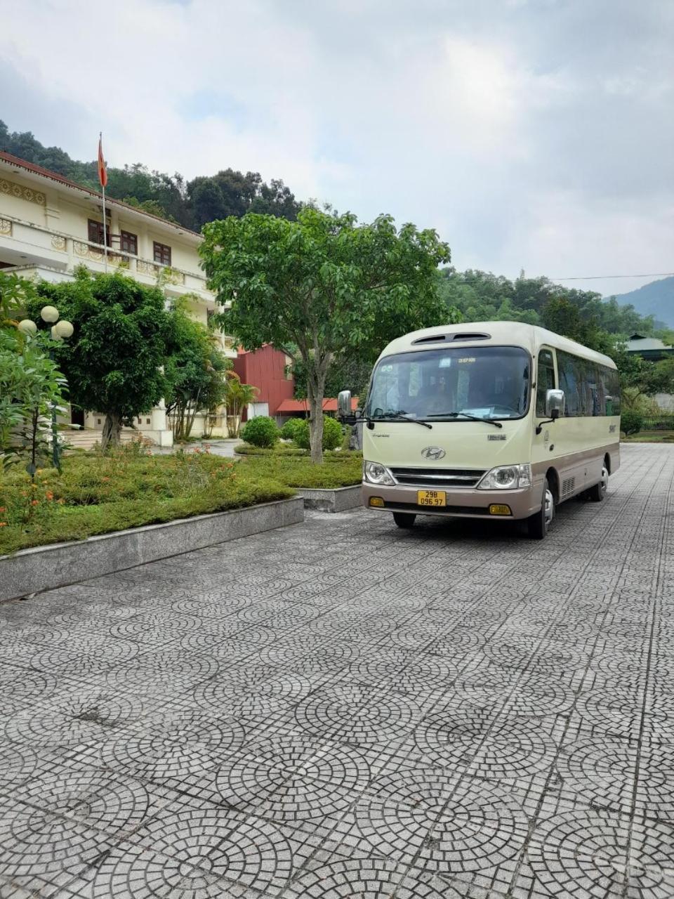 Khach San Vuon Quoc Gia Ba Be Hotel Bac Kan Екстериор снимка